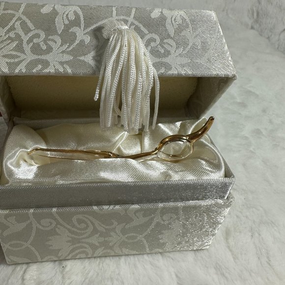 About Face Designs 1999-2009  Glass Scissors beautician Hair Stylist - Picture 7 of 8